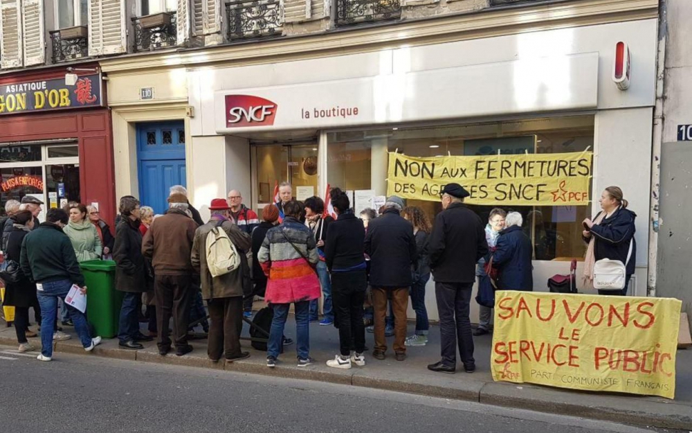 La discrète mort des boutiques SNCF en ville